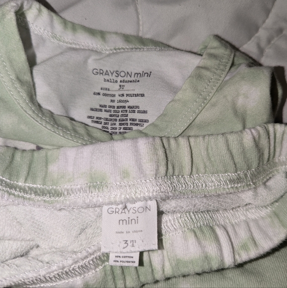 Grayson Mini outfit size 3T - Picture 3 of 3